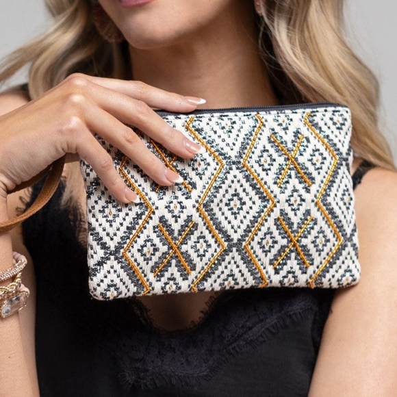 Handmade Hand Beaded Wristlet Clutch - Ethnic Inspired Motive - Gold Seed Beeds - Picture 11 of 11